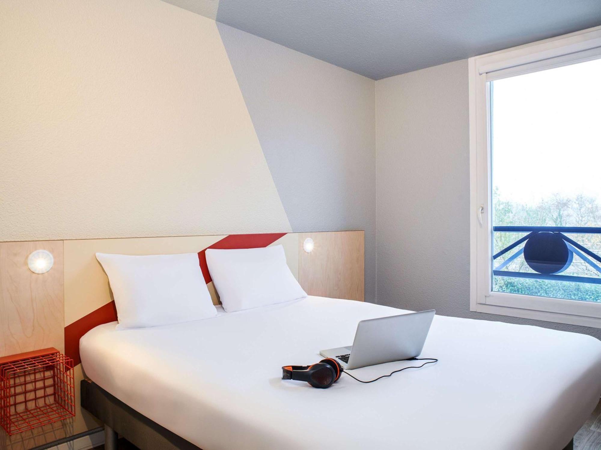 ibis budget Nantes Ouest Couëron Buitenkant foto