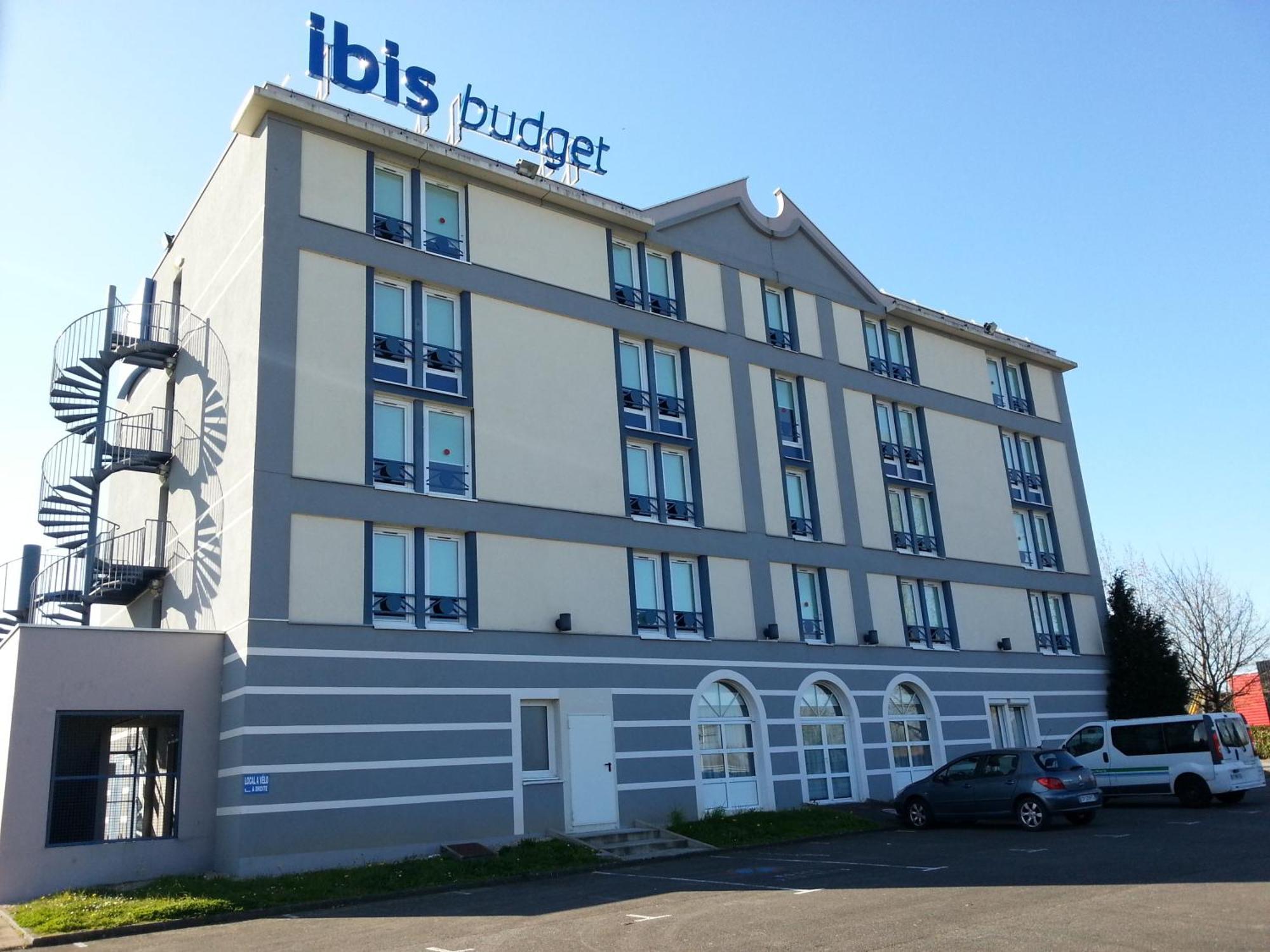 ibis budget Nantes Ouest Couëron Buitenkant foto